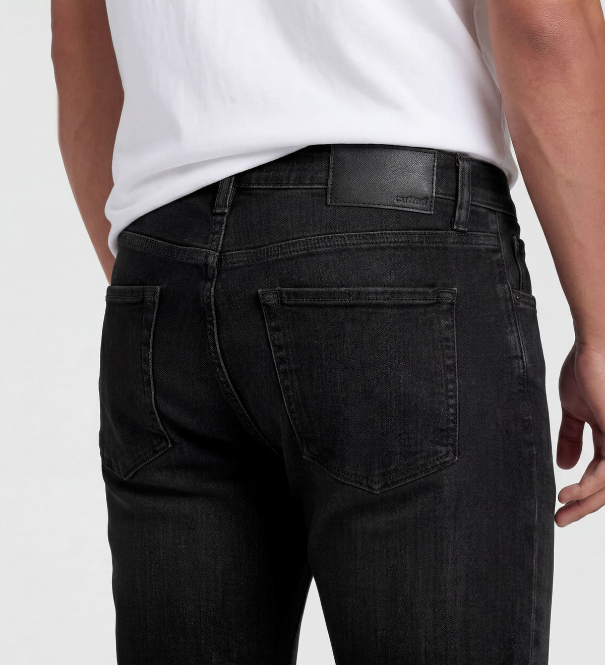 Signature Jeans